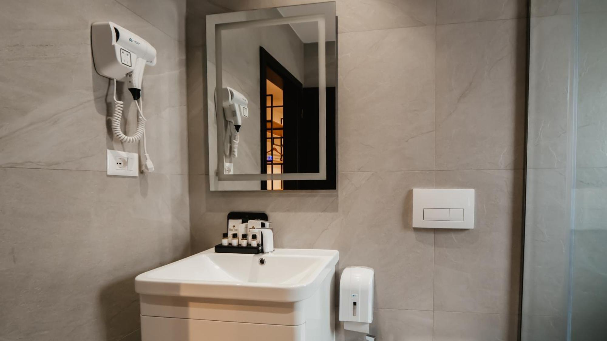 Baz'Hur Boutique Hotel Kukes Εξωτερικό φωτογραφία